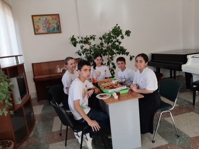 Делегаты Детского культурного форума в программе "Жизнь замечательных детей"